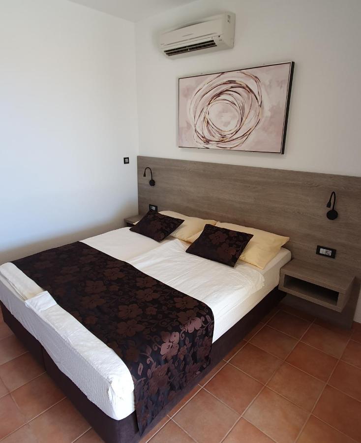 Villa Anka Kampor Extérieur photo